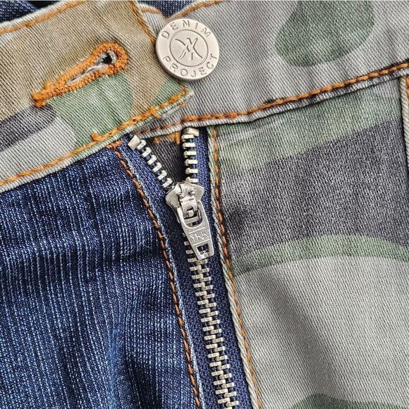 CARBON CAMO pleated mini skirt size 3 - Picture 6 of 9